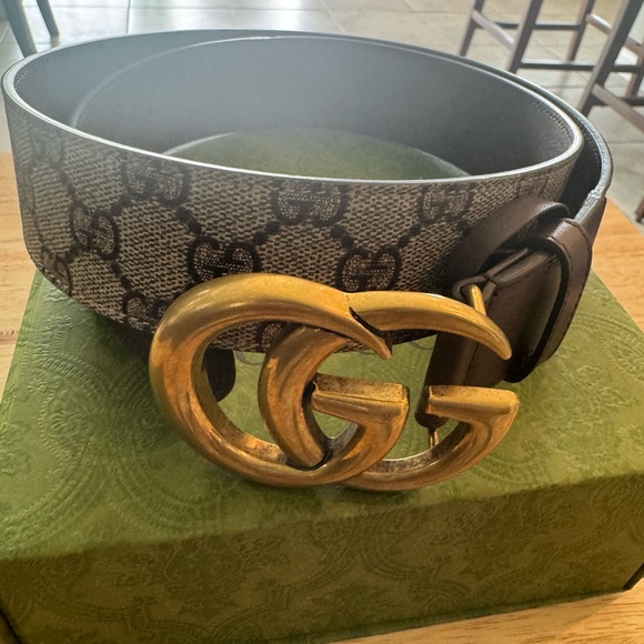 Gucci Monogram Marmont Belt - Picture 1 of 8